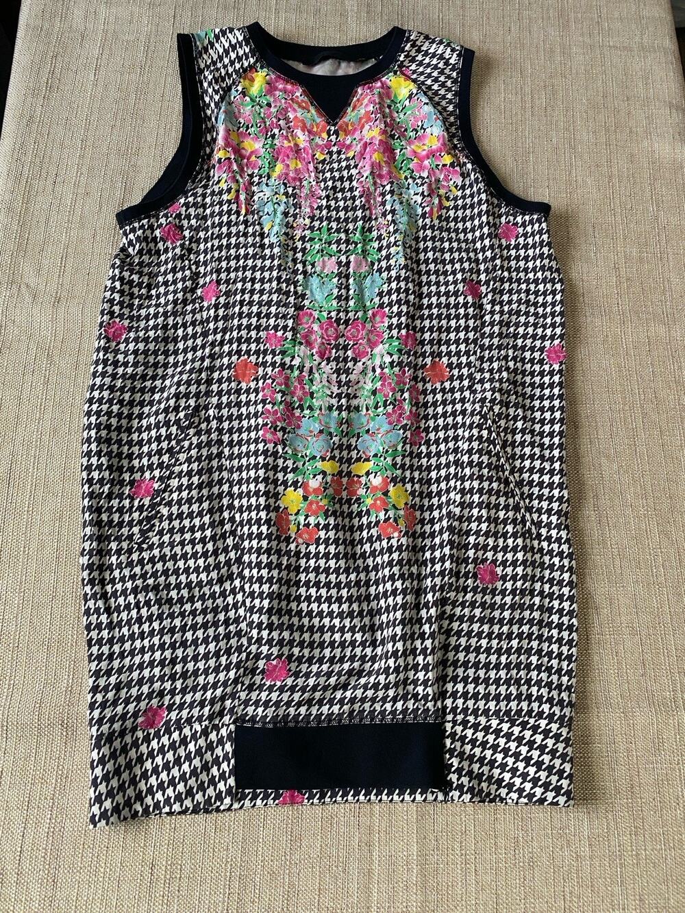 L.A.M.B. Sleeveless Dress Black and White Checkered with floral accents TP/XS
